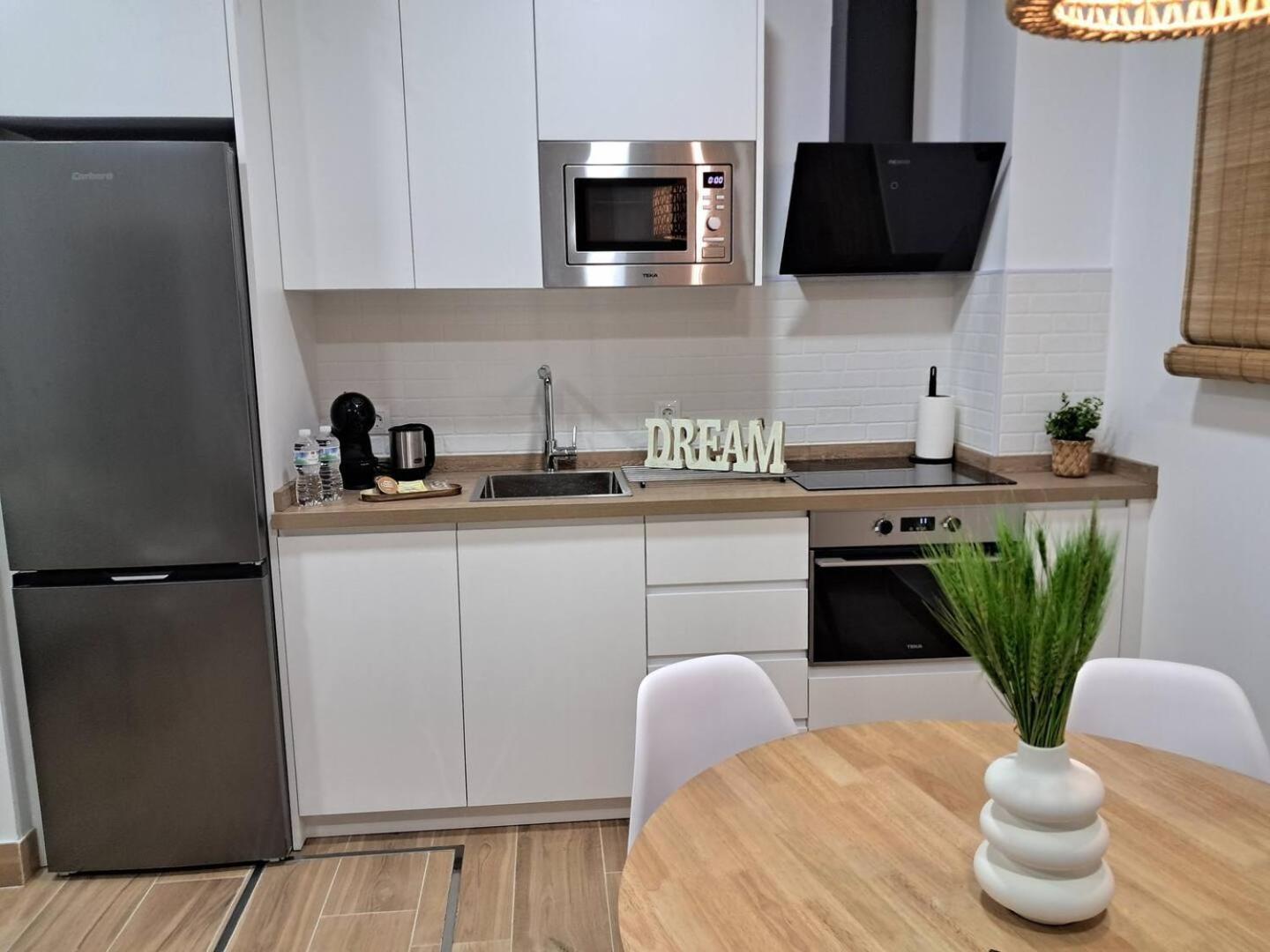 Coffee & Calm Triana Apartment Σεβίλλη Εξωτερικό φωτογραφία