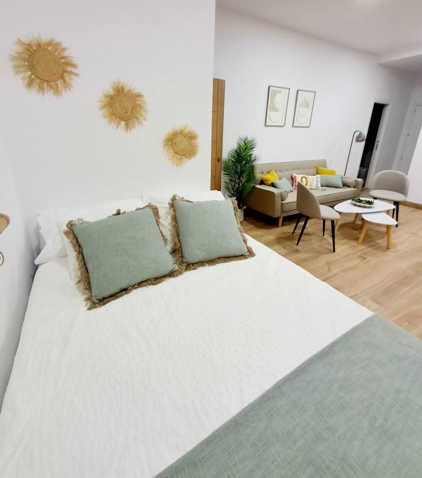 Coffee & Calm Triana Apartment Σεβίλλη Εξωτερικό φωτογραφία